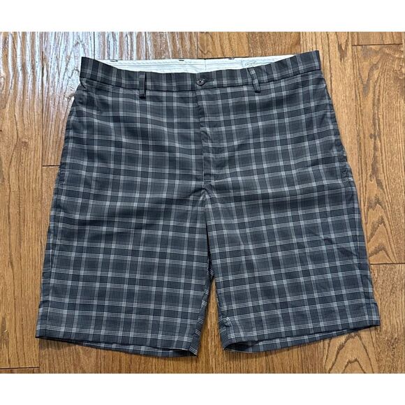 Greg Norman 9โ inseam grey checkered flat front shorts size 36 - Picture 8 of 8